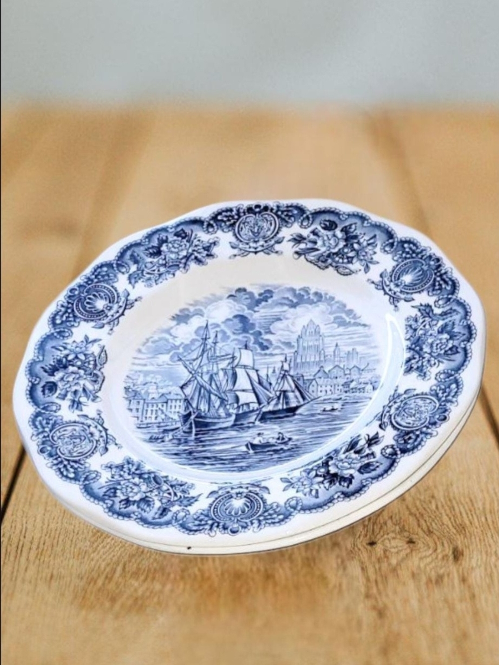 Historical Ports Of England Plate - Classic Nautical Design